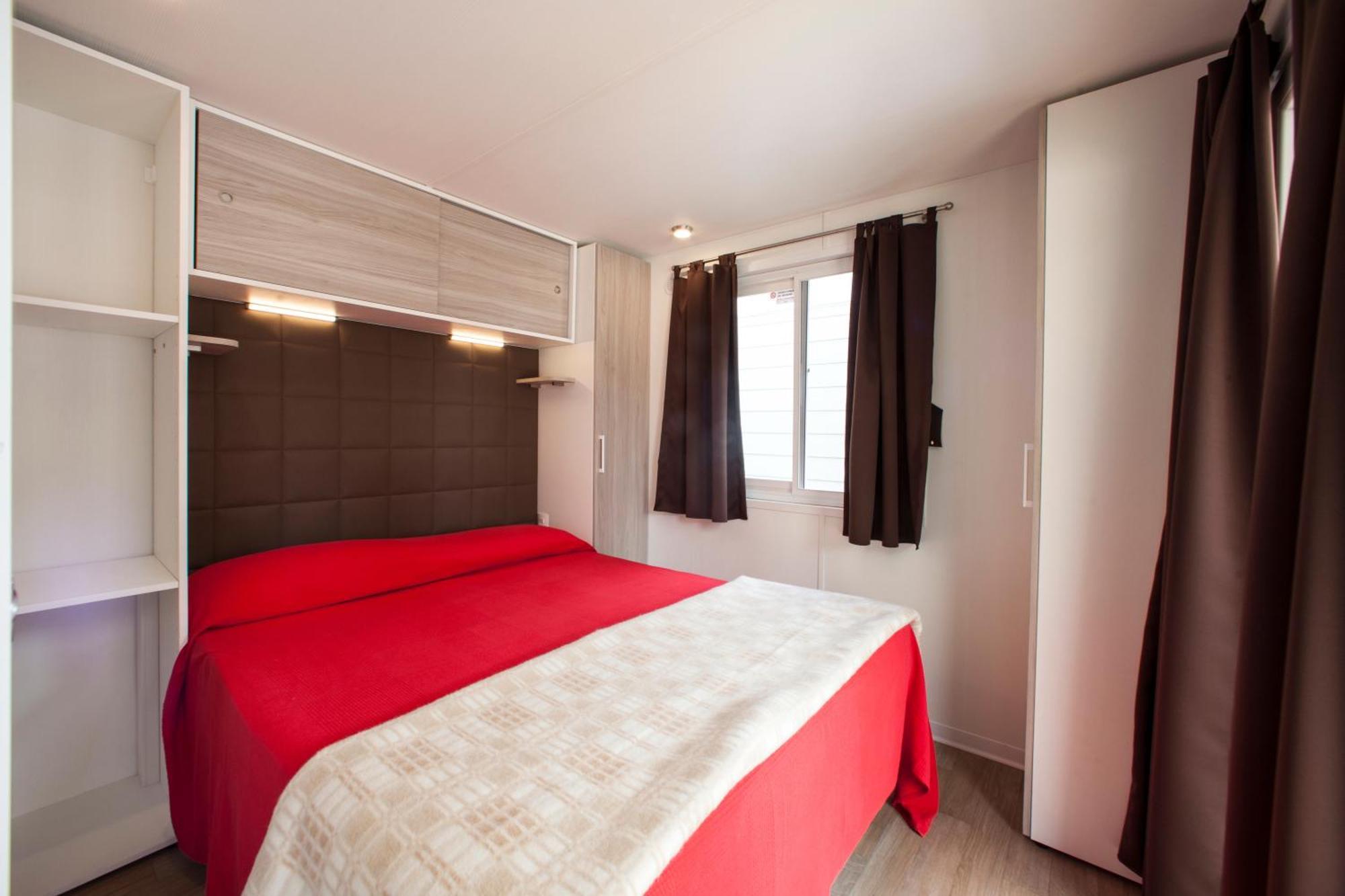 Camping Bergamini Peschiera del Garda Rom bilde